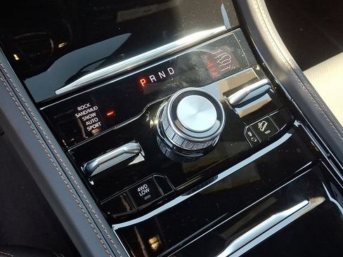 New 2026 Jeep Grand Cherokee Summit AWD/4WD image 11