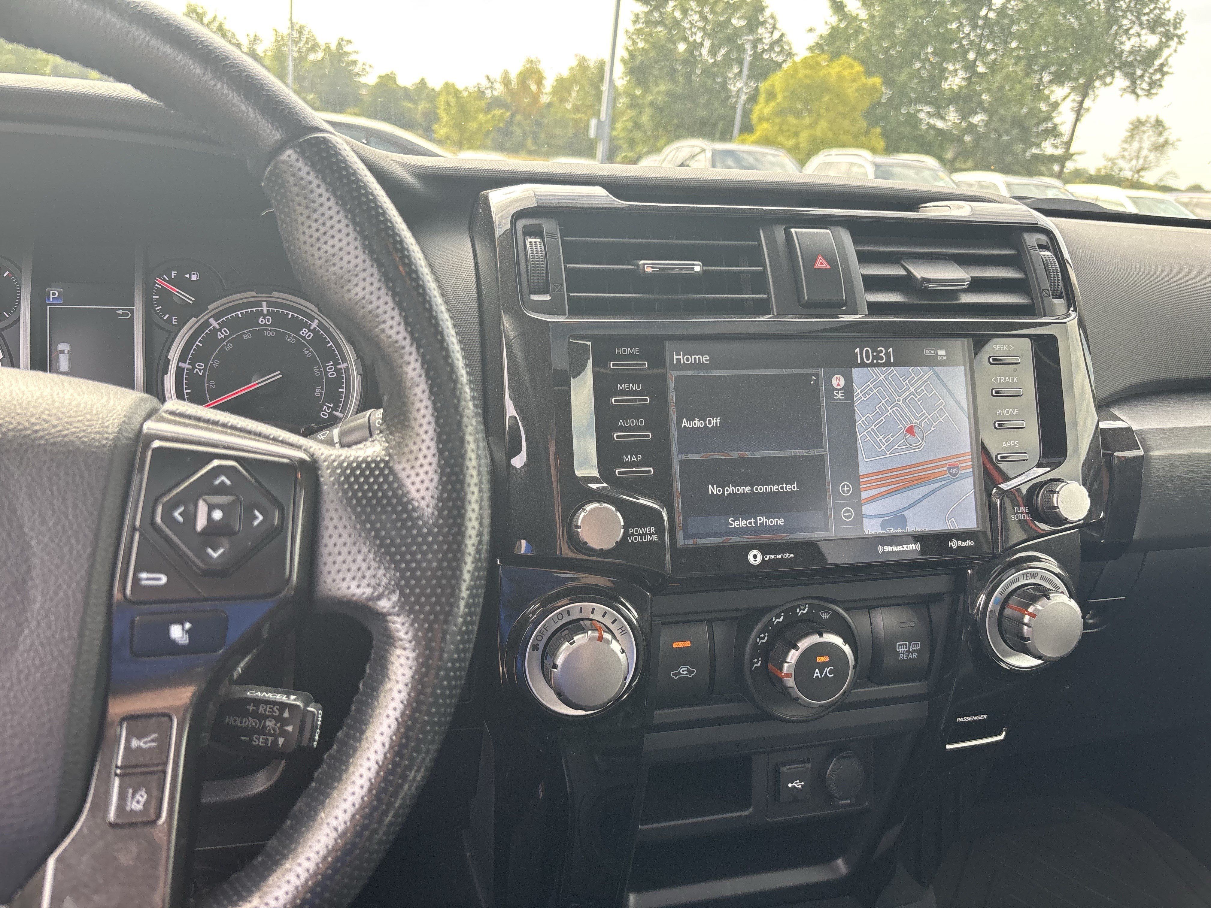Used 2024 Toyota 4Runner TRD Off-Road Premium w/ Moonroof Package AWD/4WD image 31