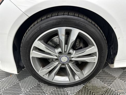 Used 2016 Mercedes-Benz E 350 Sedan image 13