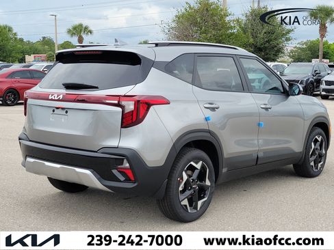 New 2026 Kia Seltos S FWD image 6