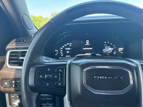 Used 2024 GMC Yukon Denali w/ Denali Reserve Package AWD/4WD image 19