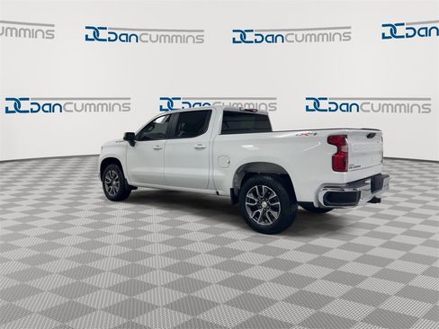 Used 2024 Chevrolet Silverado 1500 LT image 6