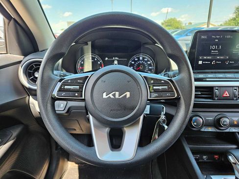 Used 2024 Kia Forte LX FWD image 15