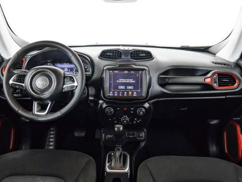 Used 2023 Jeep Renegade Trailhawk image 11