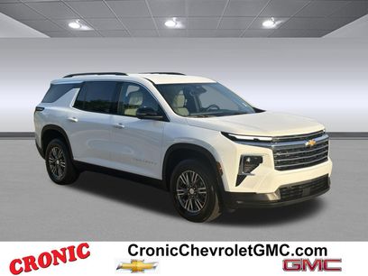 Used 2026 Chevrolet Traverse LT w/ Driver Confidence Package