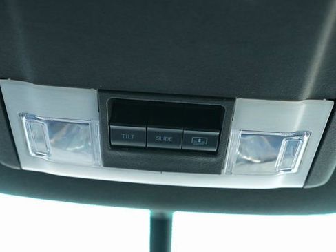 Used 2019 Ford Explorer Limited w/ Class III Trailer Tow Package image 33