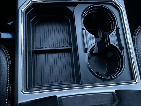 Used 2021 Ford F250 Lariat w/ FX4 Off-Road Package image 32