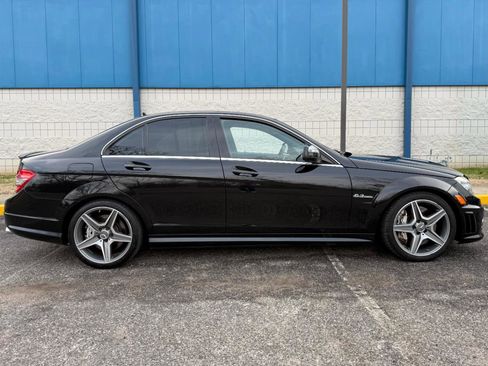 Used 2009 Mercedes-Benz C 63 AMG Sedan image 4
