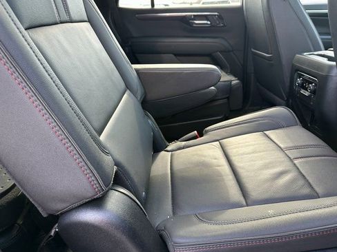 Used 2025 Chevrolet Tahoe RST image 10