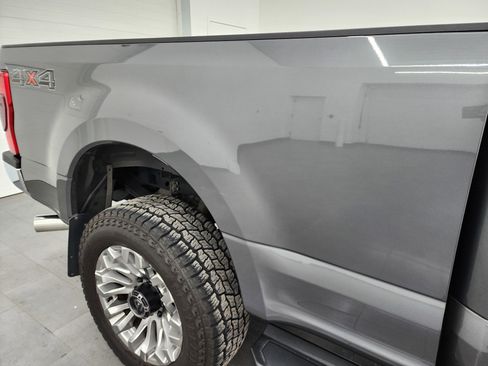 Used 2022 Ford F250 XLT w/ XLT Premium Package image 26