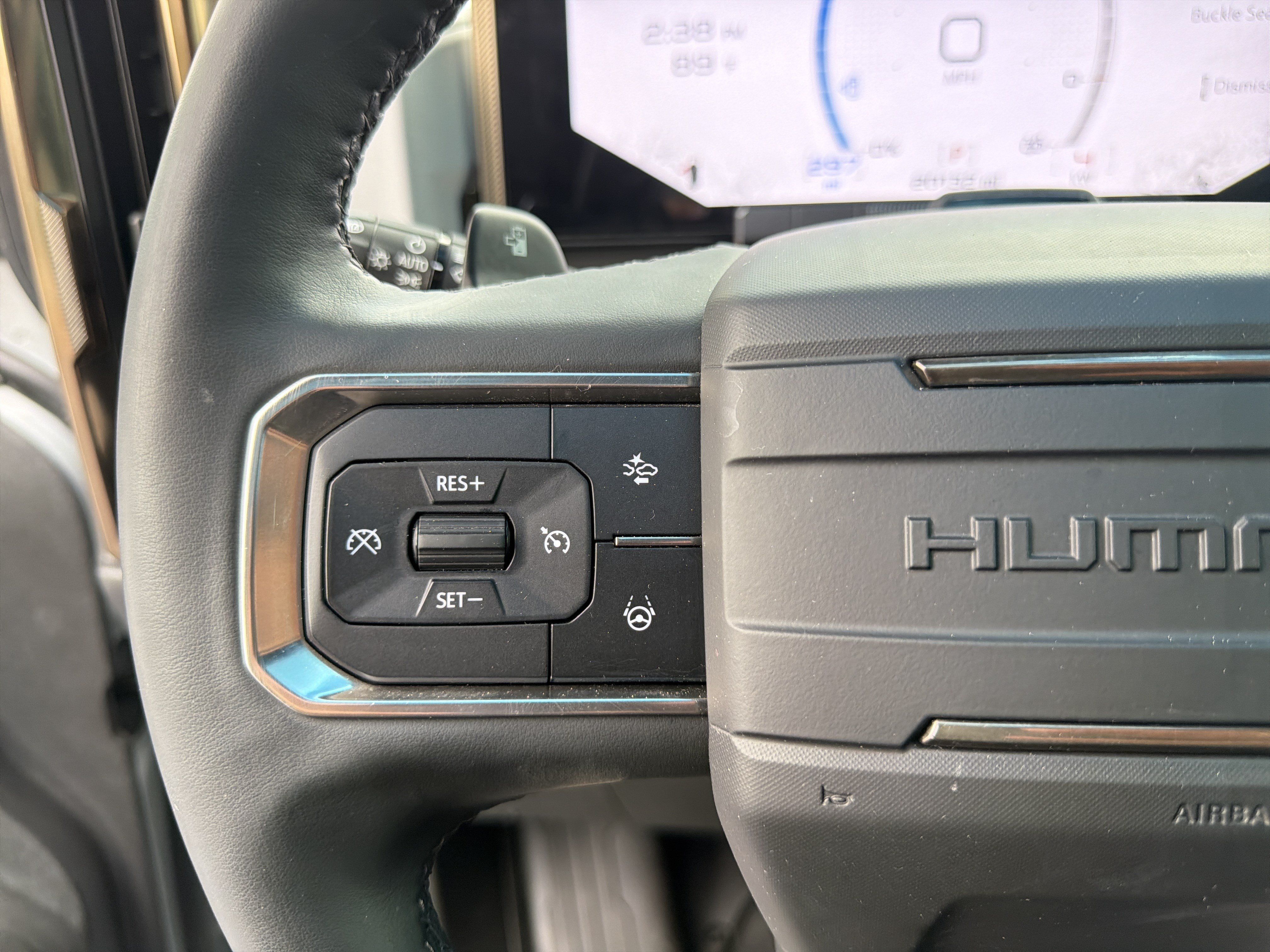 Used 2024 GMC Hummer EV 3X w/ LPO, Illumination Package AWD/4WD image 33