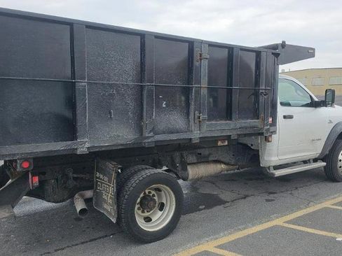 Used 2021 RAM 5500 Tradesman image 2