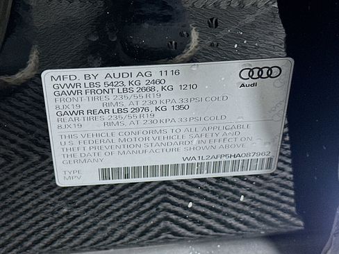 Used 2017 Audi Q5 2.0T Premium Plus w/ Technology Package AWD/4WD image 12