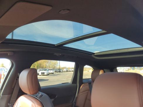 New 2026 Lincoln Nautilus Reserve image 10