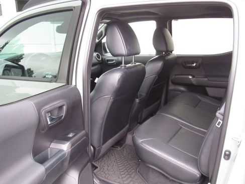 Certified 2021 Toyota Tacoma TRD Pro AWD/4WD image 19