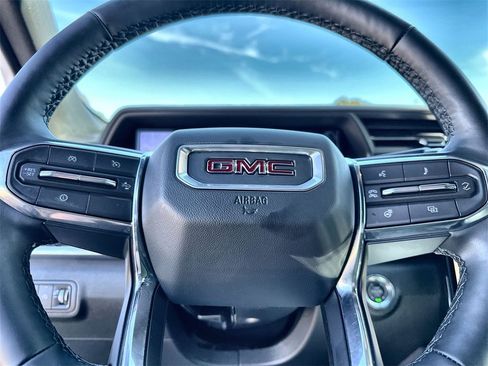 New 2026 GMC Terrain Elevation w/ Elevation Premium Package image 33