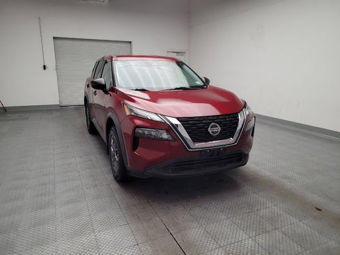 Used 2021 Nissan Rogue S FWD image 14