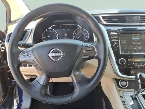 Used 2023 Nissan Murano SV AWD/4WD image 15