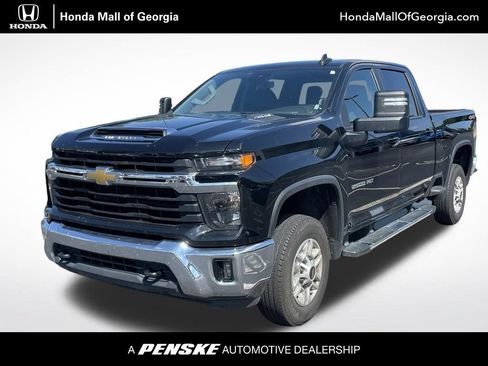 Used 2025 Chevrolet Silverado 2500 LT w/ Convenience Package AWD/4WD image 1