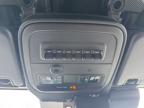 New 2025 Ford Bronco Badlands AWD/4WD image 26