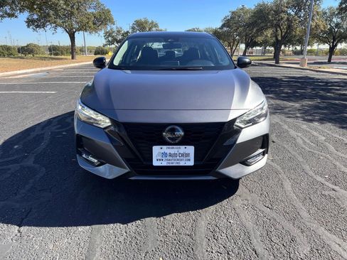 Used 2023 Nissan Sentra SR w/ Midnight Edition Package image 7