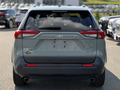 Used 2023 Toyota RAV4 XLE Premium AWD/4WD image 4