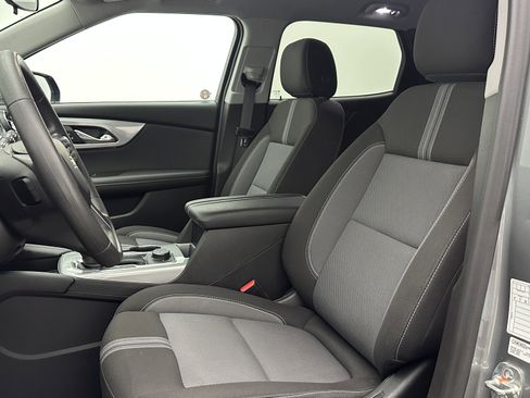 Used 2025 Chevrolet Blazer LT image 12