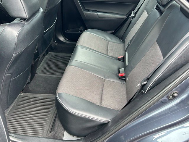 Used 2015 Toyota Corolla S FWD image 11