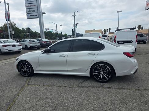 Used 2022 BMW M340i w/ Premium Package RWD image 9