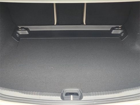 New 2025 Mercedes-Benz C 300 4MATIC Sedan image 15