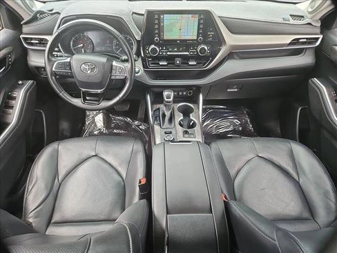 Used 2020 Toyota Highlander Limited AWD/4WD image 24