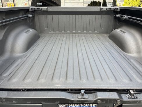 Used 2020 RAM 1500 Limited image 10