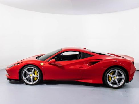 Certified 2022 Ferrari F8 Tributo RWD image 9
