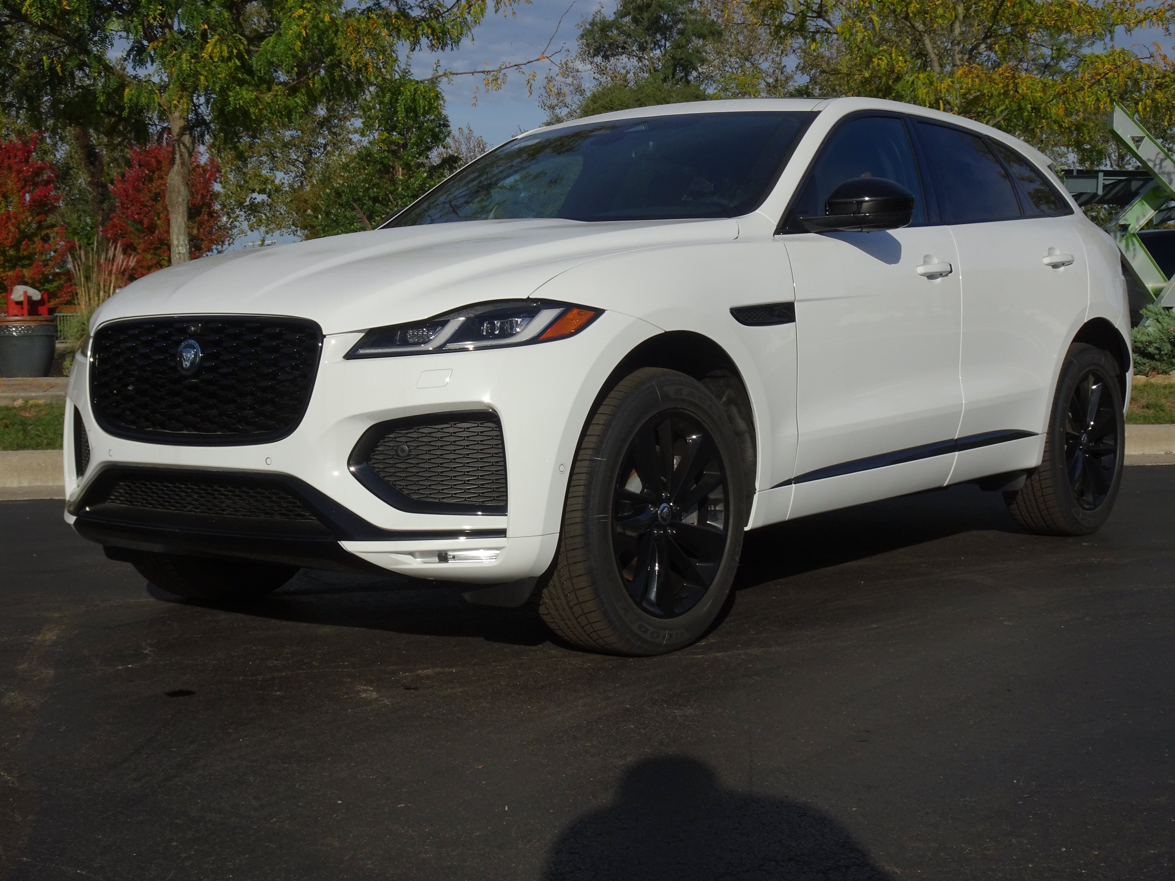 New 2026 Jaguar F-PACE R-Dynamic S AWD/4WD image 7