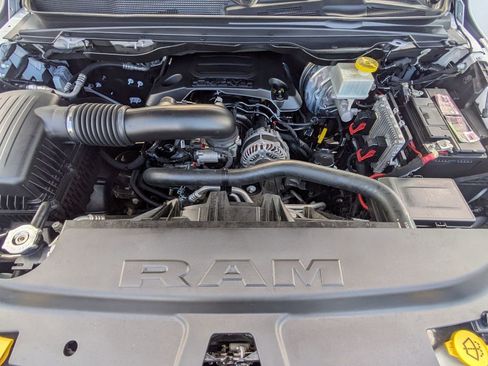 Used 2021 RAM 1500 Laramie image 12