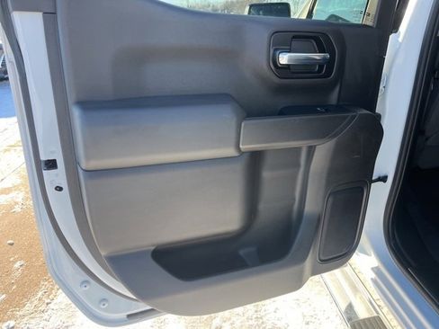 Used 2020 Chevrolet Silverado 1500 LT w/ All-Star Edition image 37