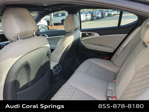 Used 2023 Genesis G70 3.3T w/ Sport Prestige Package image 20