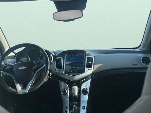 Used 2011 Chevrolet Cruze Eco FWD image 10