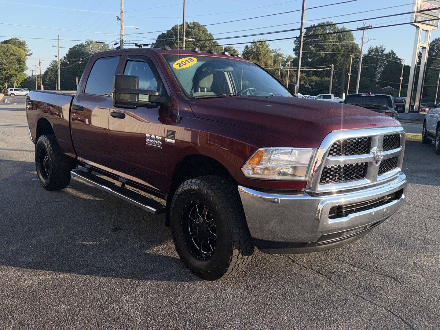 Used 2018 RAM 2500 Tradesman w/ Chrome Appearance Group AWD/4WD image 12