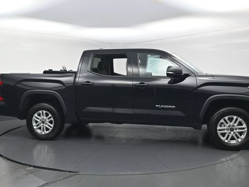 Used 2023 Toyota Tundra SR5 w/ SR5 Convenience Package AWD/4WD image 6