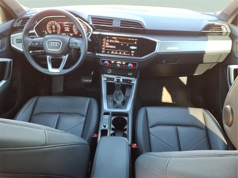 Used 2022 Audi Q3 2.0T Premium Plus image 21