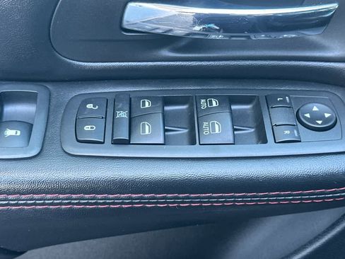 Used 2019 Dodge Grand Caravan GT FWD image 13