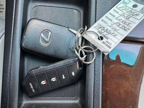 Used 2011 Lexus RX 350 AWD w/ Premium Pkg image 36