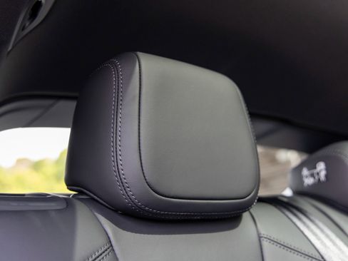 New 2025 Porsche Macan Electric image 49