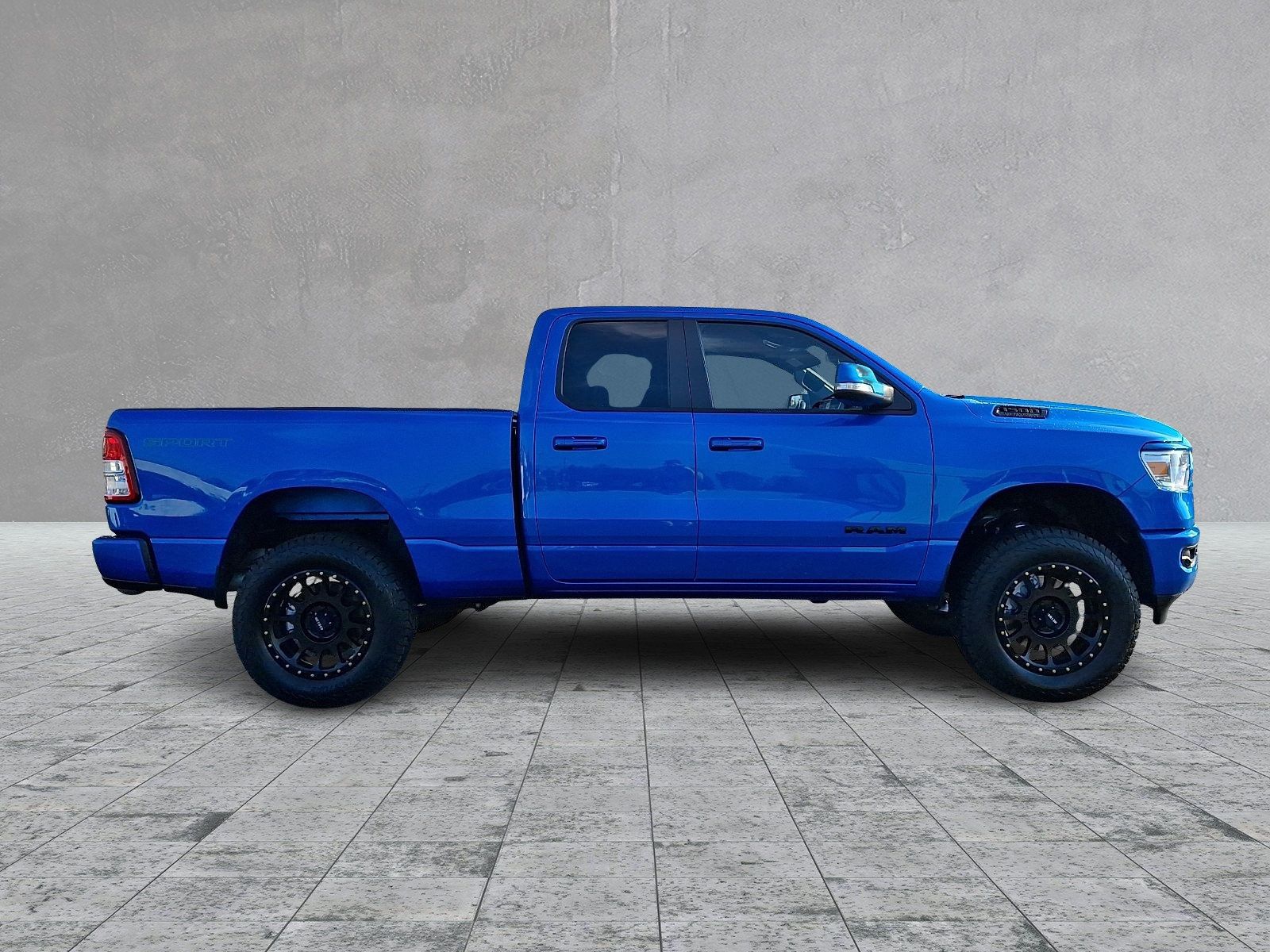 Used 2022 RAM 1500 Big Horn AWD/4WD image 4