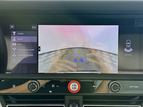 New 2026 Porsche Macan image 20