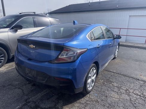 Used 2017 Chevrolet Volt Premier w/ Driver Confidence II Package image 4