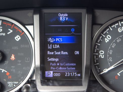 Used 2023 Toyota Tacoma TRD Sport w/ Advanced Technology Package image 32