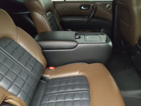 Used 2019 Nissan Armada Platinum w/ Captain's Chairs Package image 19