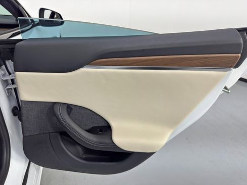 Used 2021 Tesla Model S Long Range image 49